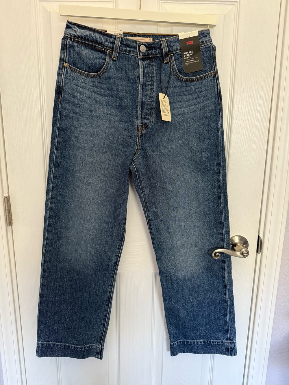 Levi’s Ribcage Straight Ankle Tailored Women's Jeans - 28X27 - NWT